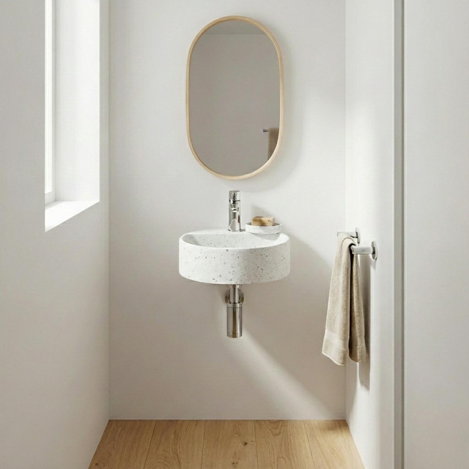 Petit lave-mains rond suspendu en terrazzo gris 30cm IZIA.