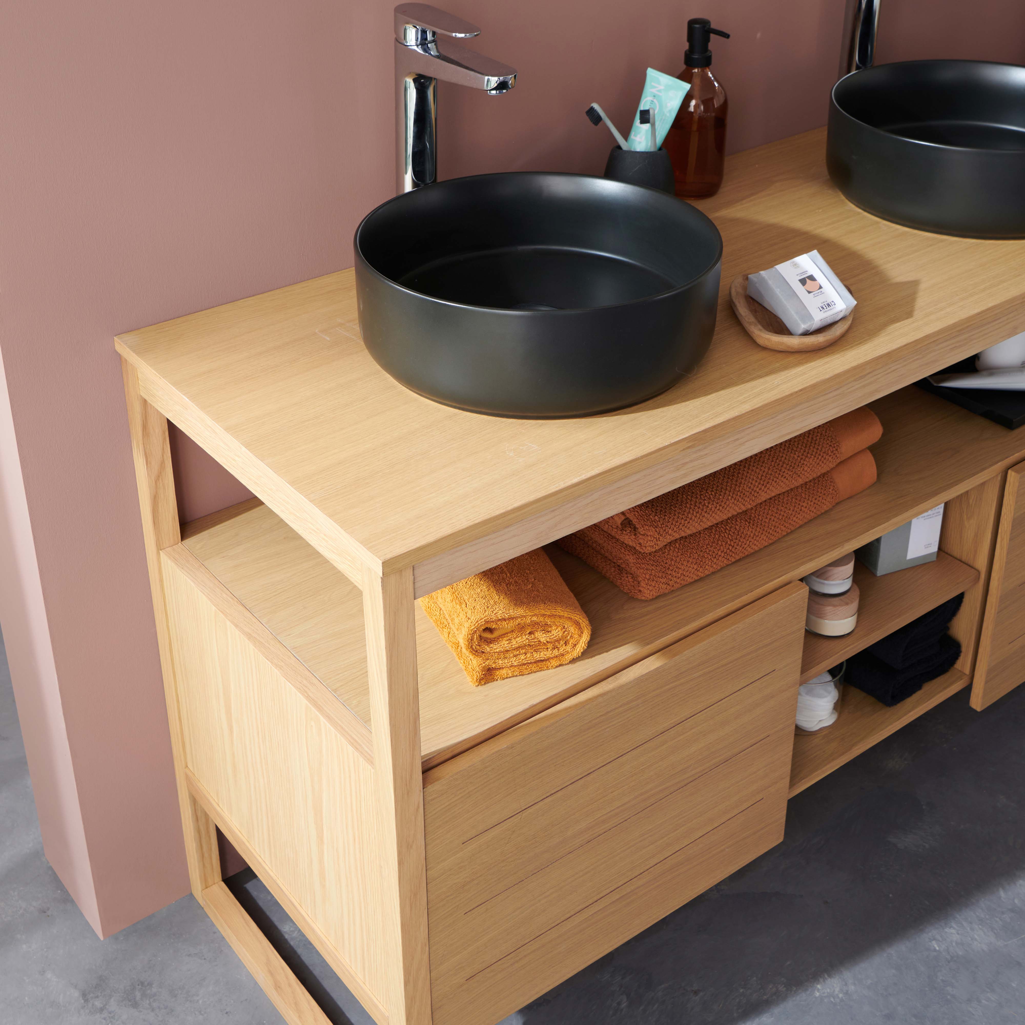 Ensemble meuble double vasque 140cm chêne naturel avec vasques rondes noires et robinets