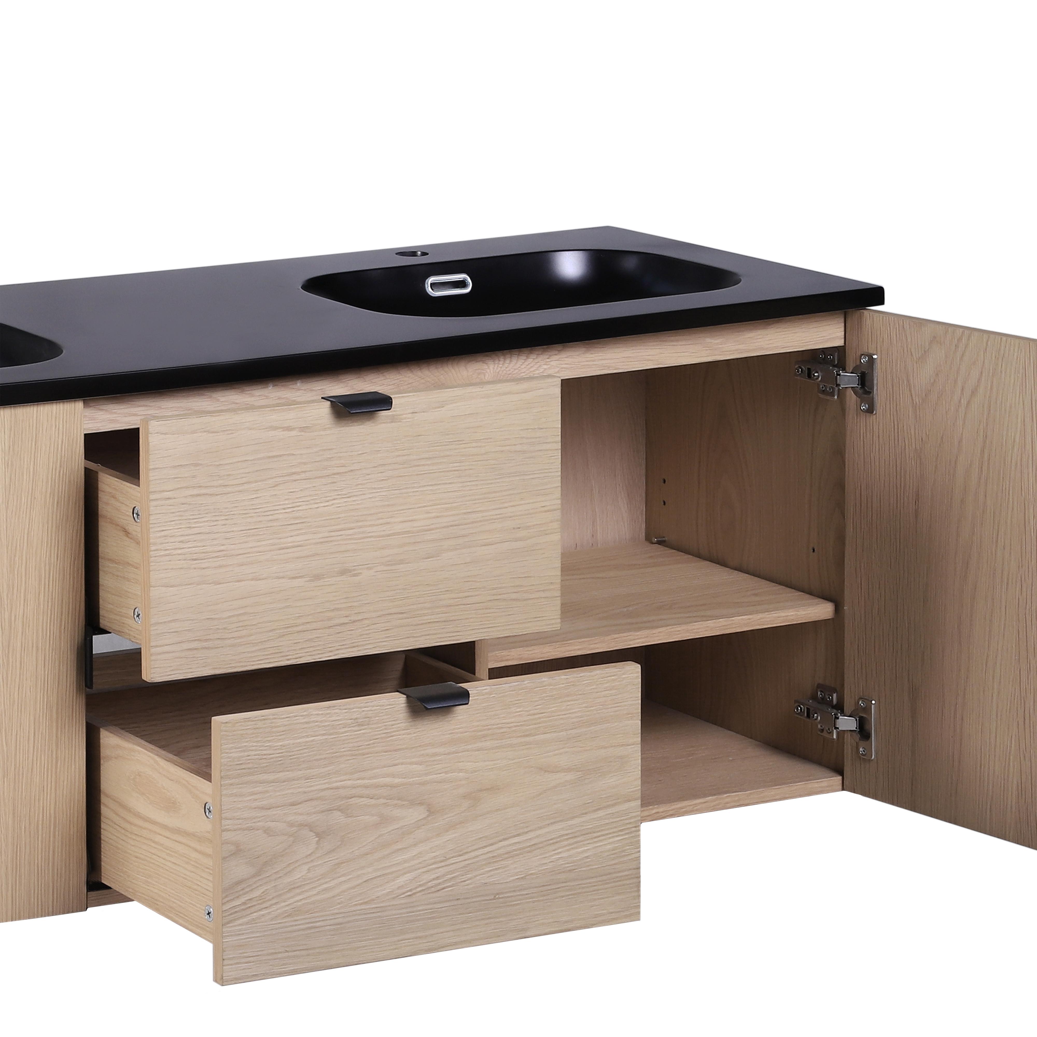 Meuble de salle de bain en chêne avec robinets chromés et miroir ronds